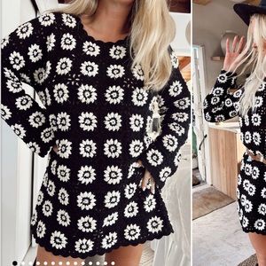 Show me your mumu mamacita cover up. Only worn once